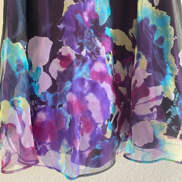 Designer dress - Picture 2 of 4